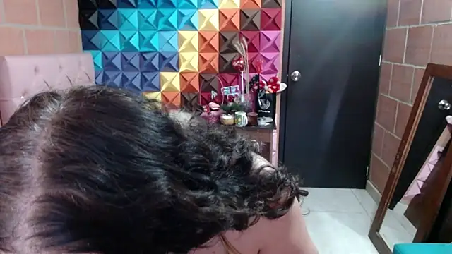 katifoxx online show from January 28, 4:41 pm