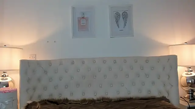 JessicaJames23 online show from September 16, 11:44 am