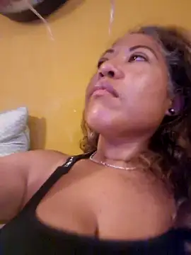 Snapshot of mila38 chatting on September 16, 9:05 pm mila38 online show from September 16, 9:05 pm