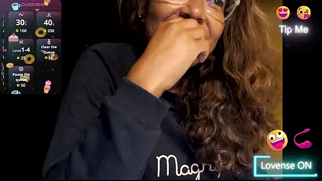 Snapshot of mila38 chatting on September 24, 9:29 pm mila38 online show from September 24, 9:29 pm