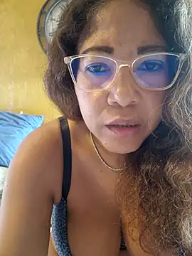 Snapshot of mila38 chatting on October 17, 9:12 am mila38 online show from October 17, 9:12 am