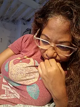 Snapshot of mila38 chatting on October 24, 9:44 pm mila38 online show from October 24, 9:44 pm