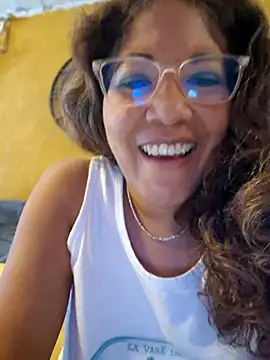 Snapshot of mila38 chatting on November 19, 9:20 am mila38 online show from November 19, 9:20 am