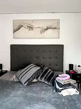 Snapshot of Clara-xoxo chatting on November 10, 2:05 pm Clara-xoxo online show from November 10, 2:05 pm