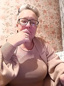 Cerd Ayaz online show from October 2, 9:44 pm