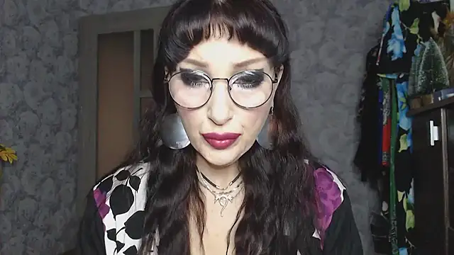 Aziza1 online show from November 17, 8:20 am