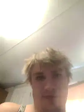 MaddyC6992 online show from October 30, 6:30 pm