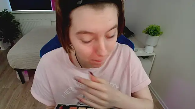 CranberryHot online show from March 2, 9:31 am