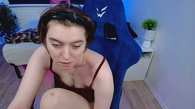 CranberryHot online show from March 21, 2:50 am