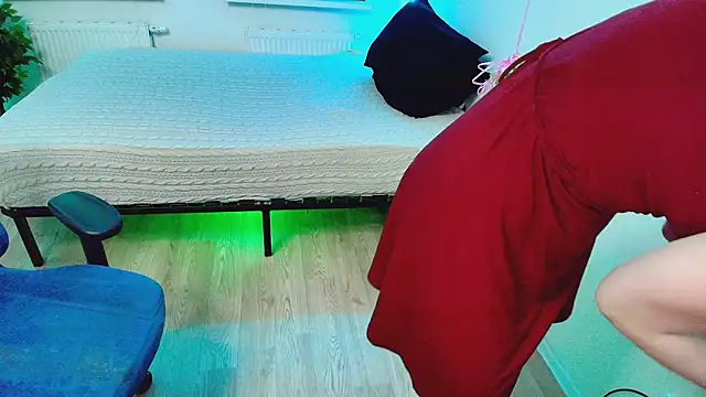 CranberryHot online show from October 19, 10:49 am