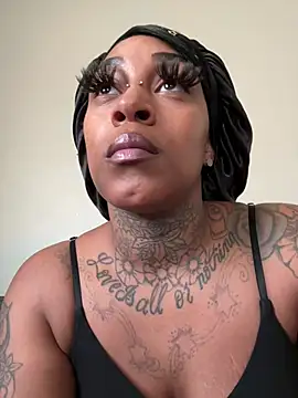 Snapshot of Creamesensation chatting on January 19, 5:18 pm Creamesensation online show from January 19, 5:18 pm