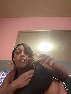 Snapshot of Creamesensation chatting on February 13, 9:06 pm Creamesensation online show from February 13, 9:06 pm