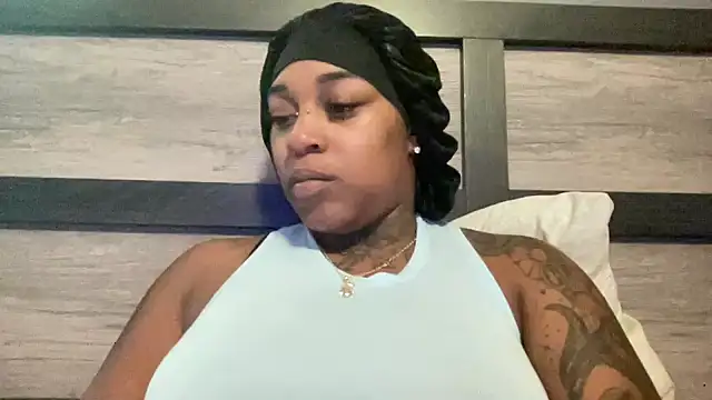 Snapshot of Creamesensation chatting on September 12, 1:00 pm Creamesensation online show from September 12, 1:00 pm