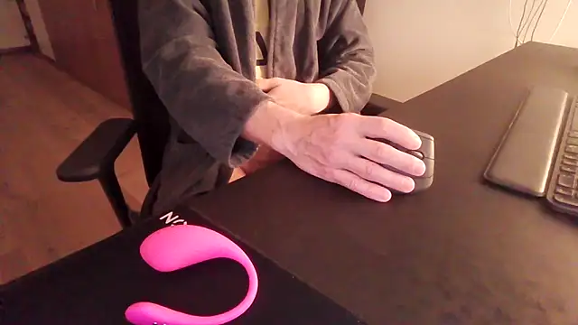 BisexDreams online show from March 17, 3:47 am