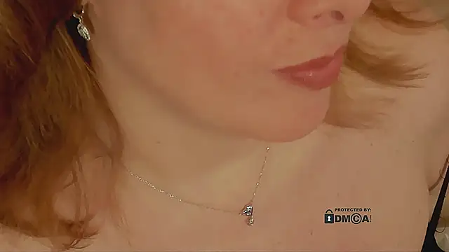 Snapshot of Alice_Sweetyyy chatting on March 21, 6:05 am Alice Sweetyyy online show from March 21, 6:05 am