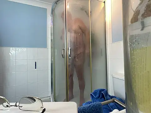 Snapshot of bigpru chatting on December 31, 12:00 am bigpru online show from December 31, 12:00 am