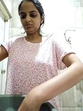 Snapshot of DirtySnowball69 chatting on December 17, 12:54 pm DirtySnowball69 online show from December 17, 12:54 pm