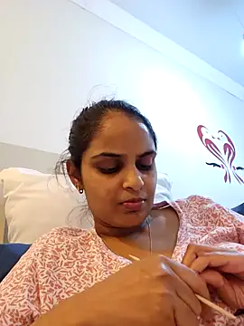 Snapshot of DirtySnowball69 chatting on December 17, 7:04 pm DirtySnowball69 online show from December 17, 7:04 pm