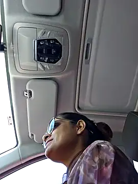 Snapshot of DirtySnowball69 chatting on December 20, 9:21 am DirtySnowball69 online show from December 20, 9:21 am