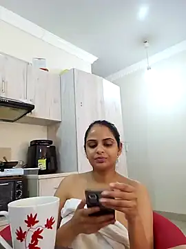 Snapshot of DirtySnowball69 chatting on January 14, 2:11 pm DirtySnowball69 online show from January 14, 2:11 pm