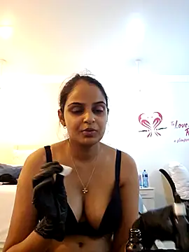 Snapshot of DirtySnowball69 chatting on February 3, 4:41 pm DirtySnowball69 online show from February 3, 4:41 pm