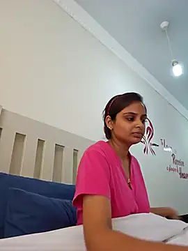 Snapshot of DirtySnowball69 chatting on February 5, 11:02 am DirtySnowball69 online show from February 5, 11:02 am