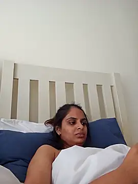 Snapshot of DirtySnowball69 chatting on March 1, 7:41 am DirtySnowball69 online show from March 1, 7:41 am