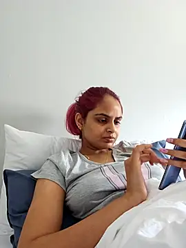 Snapshot of DirtySnowball69 chatting on October 16, 10:38 am DirtySnowball69 online show from October 16, 10:38 am