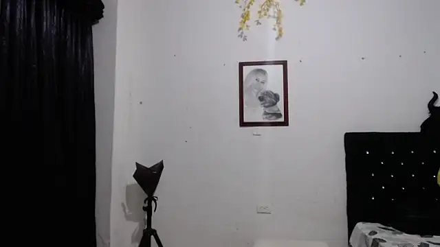 Snapshot of venuz_mendoza20 chatting on September 26, 2:21 pm venuz mendoza20 online show from September 26, 2:21 pm