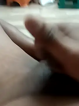 Snapshot of Indianshine chatting on February 21, 12:39 pm Indianshine online show from February 21, 12:39 pm