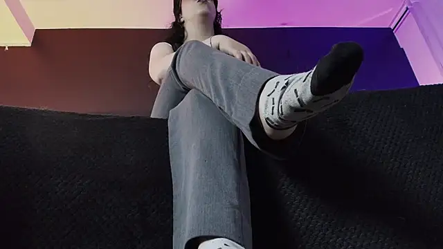  Jade 16 online show from November 18, 11:36 am