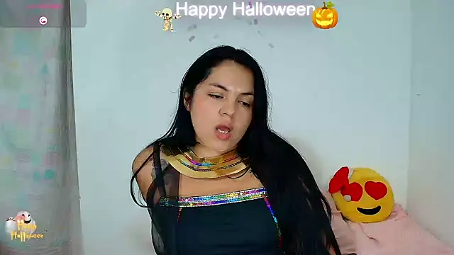 Snapshot of Anal_Milky_Momma chatting on October 31, 3:02 pm Anal Milky Momma online show from October 31, 3:02 pm