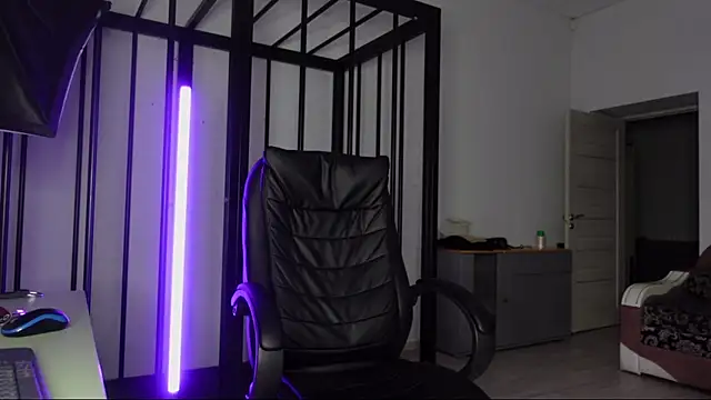 Tommy Burnz online show from March 4, 2:38 am