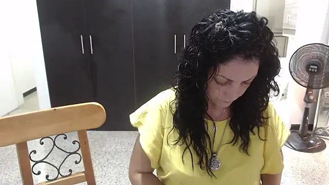 mijal queen online show from March 21, 2:50 am