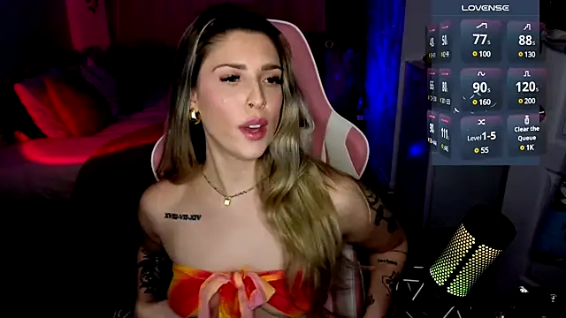 queenxlexy online show from December 29, 10:25 pm