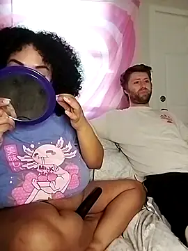 Snapshot of TasteeKitty chatting on February 25, 9:02 pm TasteeKitty online show from February 25, 9:02 pm