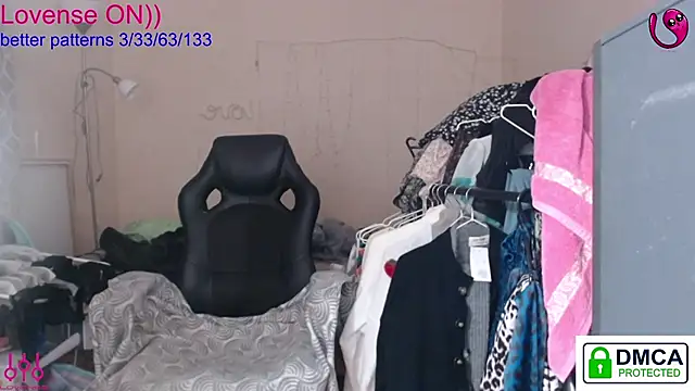 sweet cute cat online show from November 3, 8:43 pm