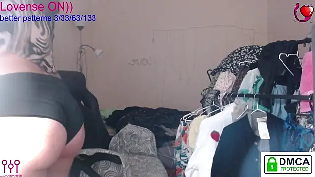 sweet cute cat online show from November 5, 9:59 pm