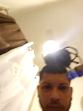 tropikboy online show from March 7, 9:51 am