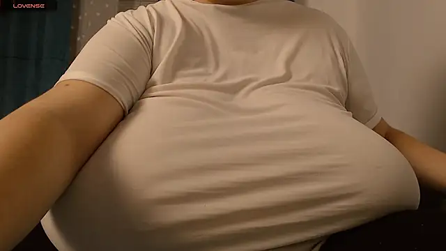 SenzualHotM online show from February 20, 9:53 pm