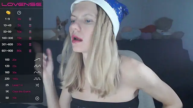 Snapshot of night_is_dark chatting on December 30, 4:19 pm night is dark online show from December 30, 4:19 pm