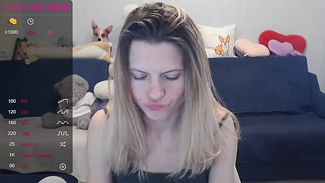 Snapshot of night_is_dark chatting on January 30, 7:48 pm night is dark online show from January 30, 7:48 pm