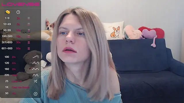 Snapshot of night_is_dark chatting on February 13, 7:42 pm night is dark online show from February 13, 7:42 pm