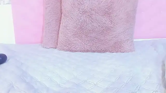 Bonnie Grace online show from February 8, 10:08 pm