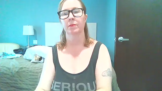 SweetandNaughty1 online show from September 15, 8:31 pm