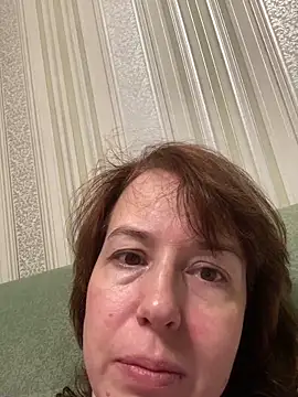 ClassyLiza online show from December 4, 7:45 pm