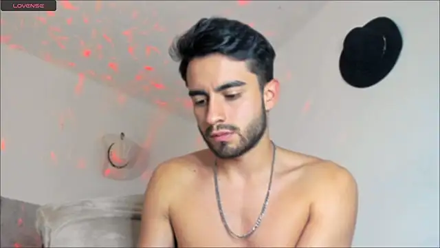 aydan hw online show from March 4, 11:43 pm