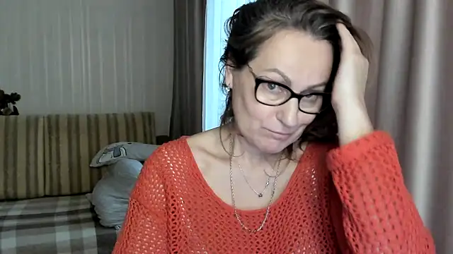 lauraoven online show from February 10, 1:01 pm