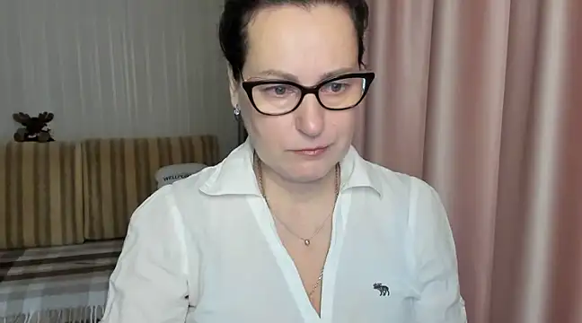 lauraoven online show from March 7, 7:19 am