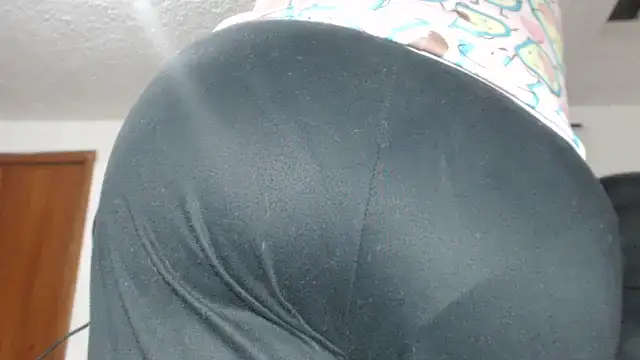 prettyangelsquirt online show from February 11, 3:29 pm